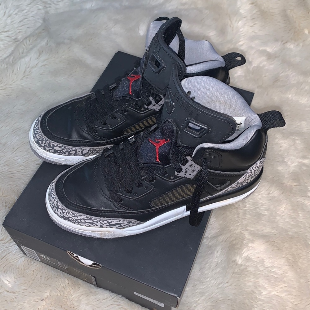 Jordan spizike bg, gym red/black-white-wolf grey